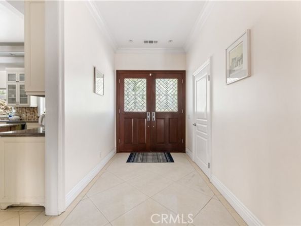 4811 Heaven Avenue, Woodland Hills (los Angeles) CA 91364