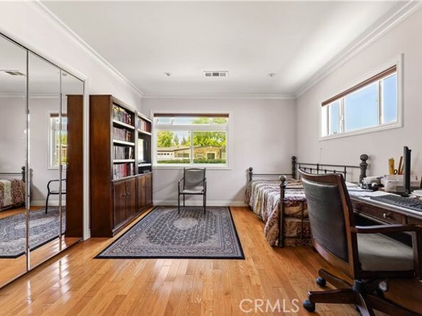 4811 Heaven Avenue, Woodland Hills (los Angeles) CA 91364
