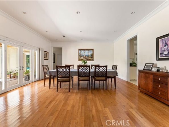 4811 Heaven Avenue, Woodland Hills (los Angeles) CA 91364
