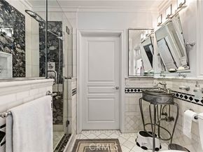 4811 Heaven Avenue, Woodland Hills (los Angeles) CA 91364