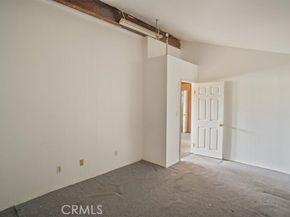 12985 Kagel Canyon Street, Pacoima (los Angeles) CA 91331