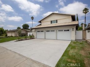 17101 Dearborn Street, Northridge (los Angeles) CA 91325