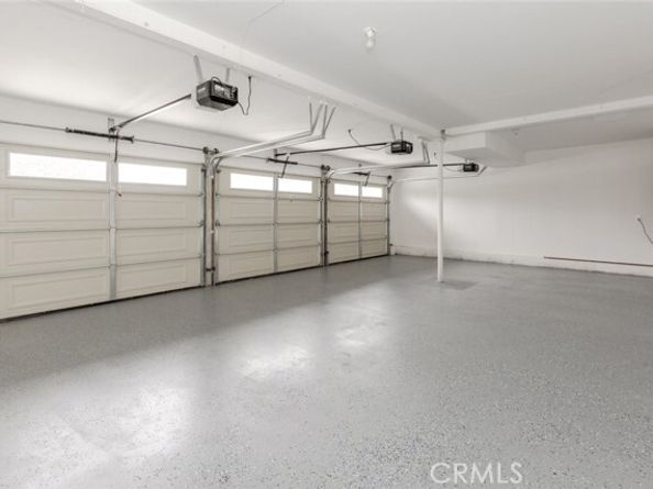 17101 Dearborn Street, Northridge (los Angeles) CA 91325