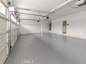 17101 Dearborn Street, Northridge (los Angeles) CA 91325