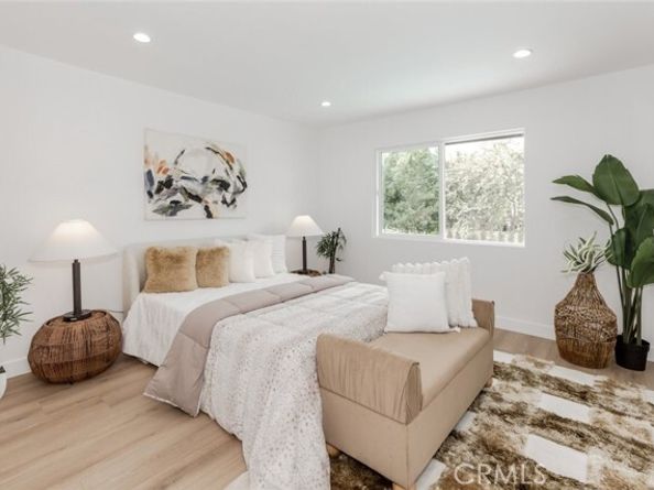 17101 Dearborn Street, Northridge (los Angeles) CA 91325