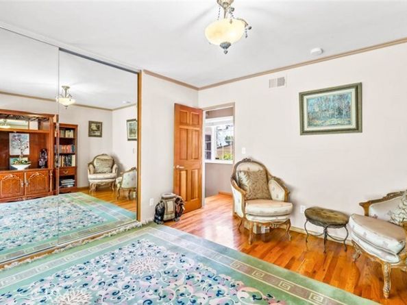 17861 Cathedral Pl, Encino (los Angeles) CA 91316