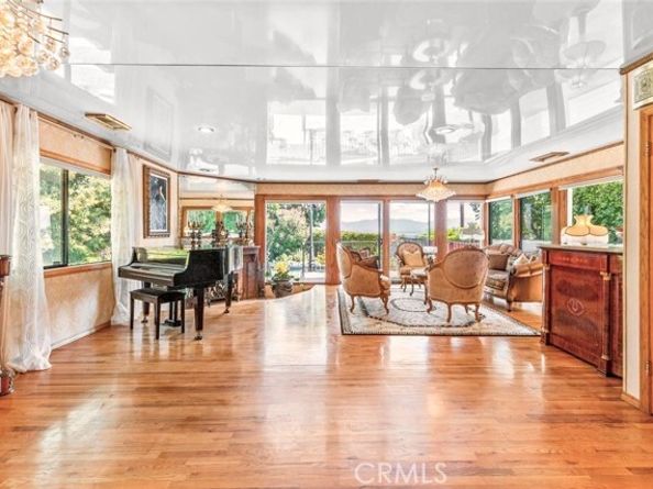 17861 Cathedral Pl, Encino (los Angeles) CA 91316