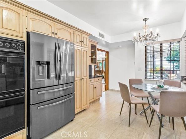 17861 Cathedral Pl, Encino (los Angeles) CA 91316