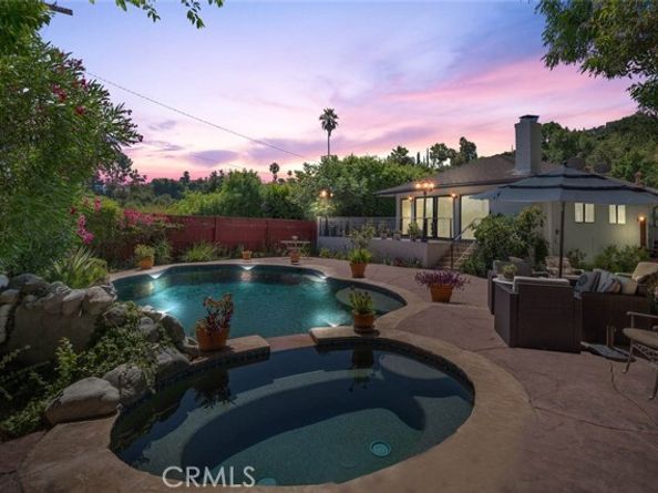 17861 Cathedral Pl, Encino (los Angeles) CA 91316
