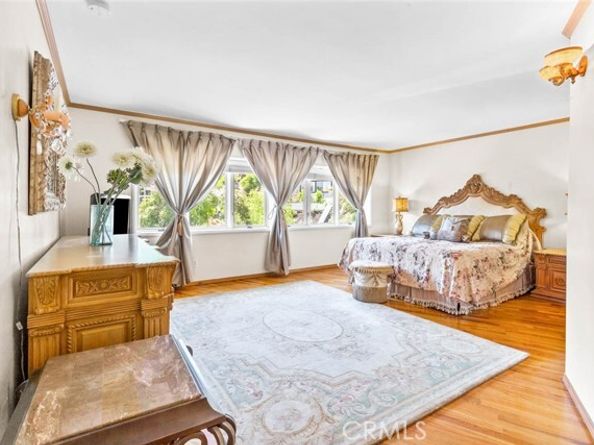 17861 Cathedral Pl, Encino (los Angeles) CA 91316