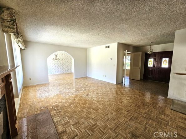 12521 Fraser Avenue, Granada Hills (los Angeles) CA 91344