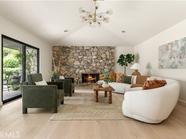 16828 Ivyside Pl, Encino (los Angeles) CA 91436
