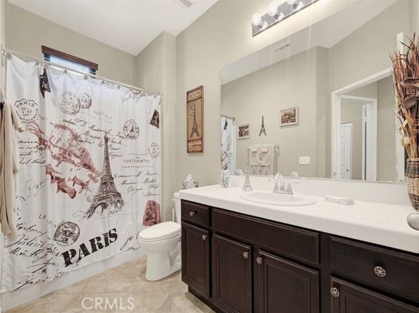 14665 Sherman Way, Van Nuys (los Angeles) CA 91405