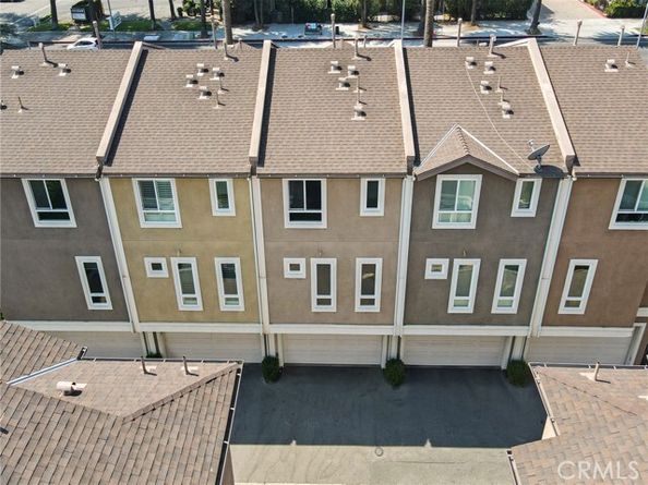 14665 Sherman Way, Van Nuys (los Angeles) CA 91405