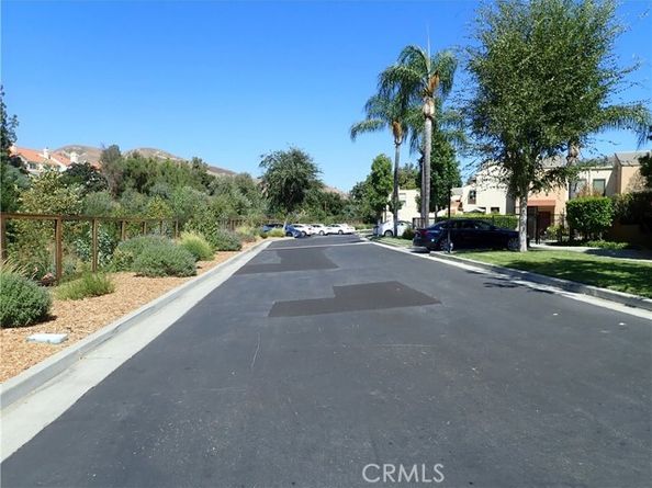 4275 Las Virgenes Road 3, Calabasas CA 91302