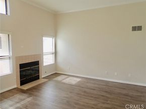 4275 Las Virgenes Road 3, Calabasas CA 91302