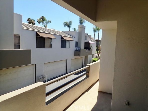4275 Las Virgenes Road 3, Calabasas CA 91302