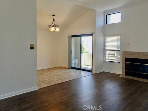 4275 Las Virgenes Road 3, Calabasas CA 91302