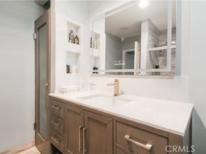 8527 Casaba Avenue, Winnetka (los Angeles) CA 91306