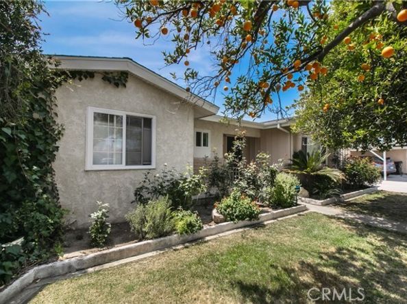 8527 Casaba Avenue, Winnetka (los Angeles) CA 91306