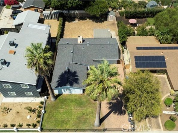 22151 Ingomar Street, Canoga Park (los Angeles) CA 91304