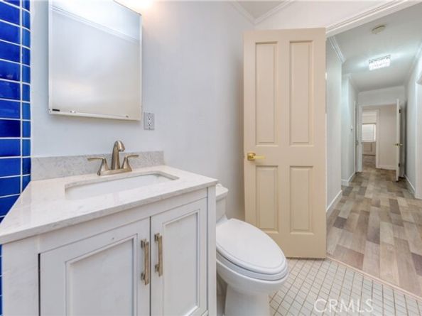 22151 Ingomar Street, Canoga Park (los Angeles) CA 91304