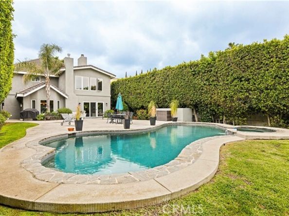 4960 Densmore Avenue, Encino (los Angeles) CA 91436