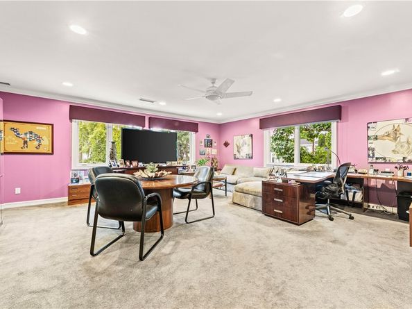 4960 Densmore Avenue, Encino (los Angeles) CA 91436