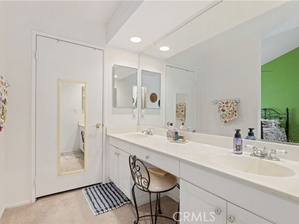 15760 Midwood Drive 6, Granada Hills (los Angeles) CA 91344