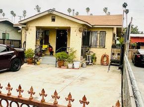 3443 9th Avenue, Los Angeles CA 90018