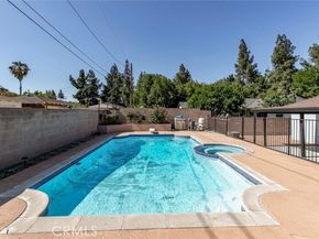 11127 Monogram Avenue, Granada Hills (los Angeles) CA 91344