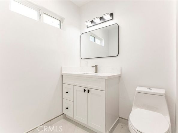 11127 Monogram Avenue, Granada Hills (los Angeles) CA 91344