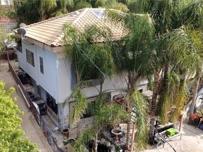 9928 Sunland Boulevard, Sunland (los Angeles) CA 91040