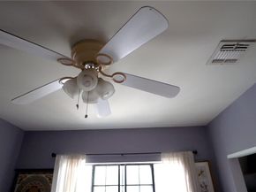 9928 Sunland Boulevard, Sunland (los Angeles) CA 91040