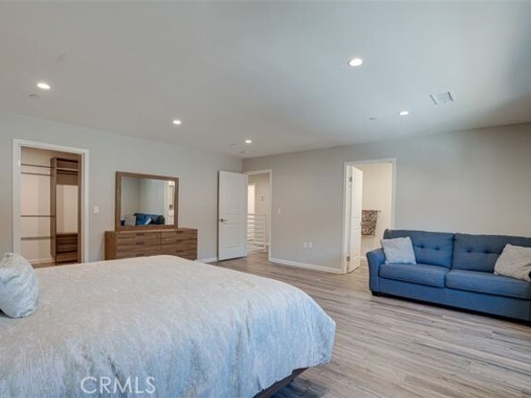 7030 Valmont Street A, Tujunga (los Angeles) CA 91042