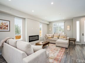 7030 Valmont Street A, Tujunga (los Angeles) CA 91042