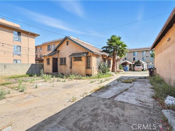 4564 N Figueroa Street, Los Angeles CA 90065