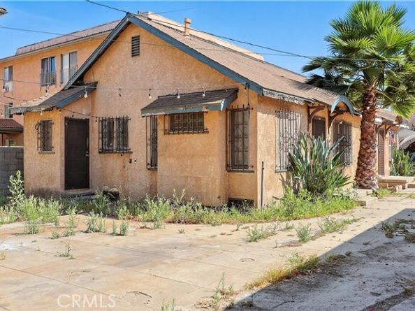 4564 N Figueroa Street, Los Angeles CA 90065