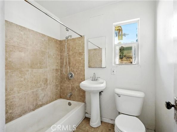 4564 N Figueroa Street, Los Angeles CA 90065
