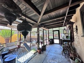 7326 Vanalden, Reseda (los Angeles) CA 91335