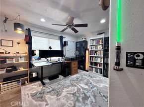 7326 Vanalden, Reseda (los Angeles) CA 91335