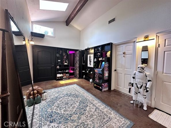 7326 Vanalden, Reseda (los Angeles) CA 91335