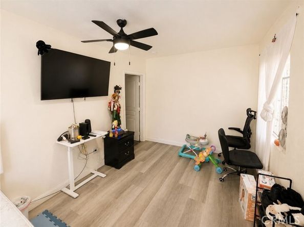 7833 Crocker, Los Angeles CA 90003