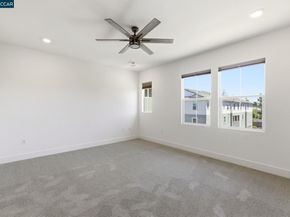 205 Plum Tree St, Livermore CA 94551
