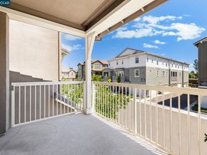 205 Plum Tree St, Livermore CA 94551