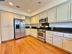 1810 Northshore Dr, Richmond CA 94804