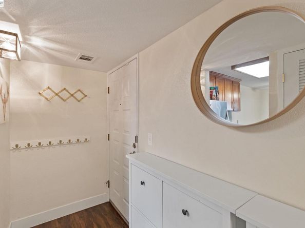 6266 Joaquin Murieta Ave G, Newark CA 94560