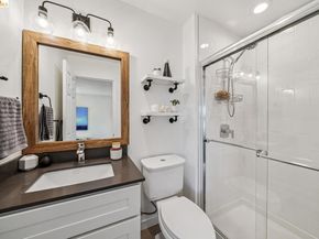 7406 Circle Hill DR, Oakland CA 94605