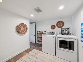 7406 Circle Hill DR, Oakland CA 94605