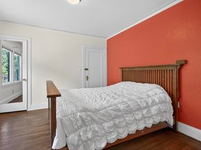 914 61st Street, Oakland CA 94608